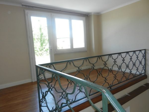 CENTRE VILLE – MAISON AVEC JARDIN – Image 6