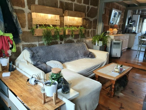 Maison en brasiers avec jardinet – Image 2