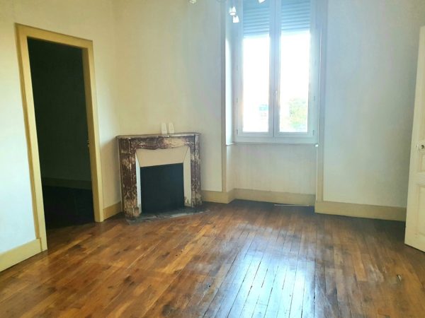 Appartement T4 de 96 m2 avec place de parking