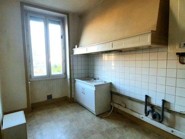 Appartement T4 de 96 m2 avec place de parking – Image 3