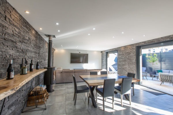 Centre ville, loft de 137 m2, terrasse et garage – Image 2