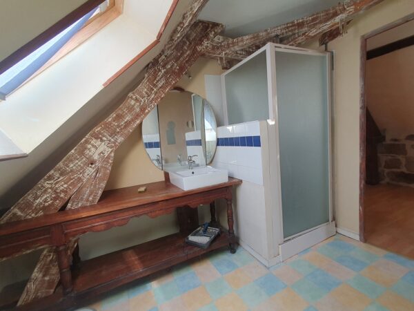 Malemort, maison en brasiers de 85 m2 avec stationnement – Image 7