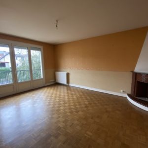 BRIVE,QUARTIER DES IMPOTS MAISON DE 90 M2