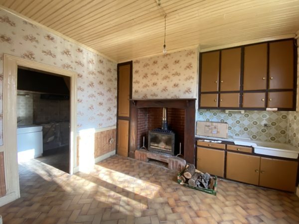 LE LARDIN-SAINT-LAZARE MAISON T3