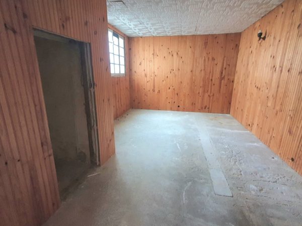 BRIVE PROCHE CENTRE, MAISON AVEC LOCAL COMMERCIAL – Image 9