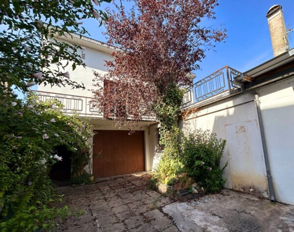 BRIVE PROCHE CENTRE, MAISON AVEC LOCAL COMMERCIAL – Image 2