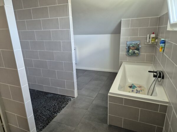 Hauteurs Brive, maison en pierres avec jardin – Image 13