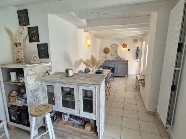 Saint-Hilaire-Peyroux, maison atypique de 75 m2 – Image 5