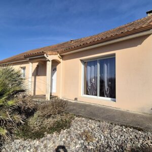 COSNAC LIMITE MALEMORT, MAISON RECENTE SEMI-ENTERREE