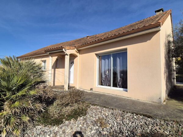 COSNAC LIMITE MALEMORT, MAISON RECENTE SEMI-ENTERREE