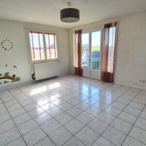 Malemort, maison T4 avec jardin