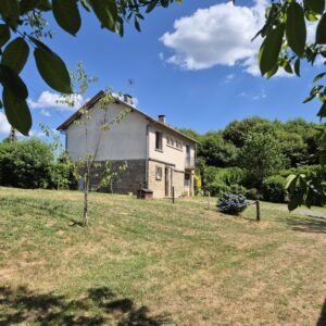 Lagraulière, corps de ferme à rénover