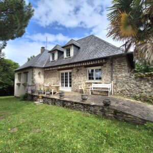 Malemort, ensemble immobilier de caractère